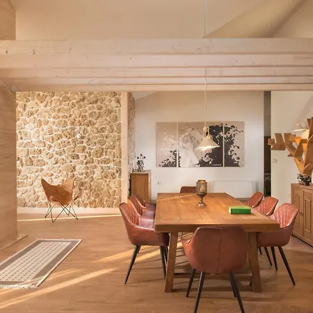 Zaara Estate Winery & 3* Glavan