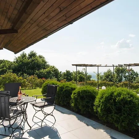 Zaara Estate Winery & Szálloda 3*