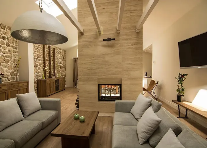 Zaara Estate Winery & Glavan