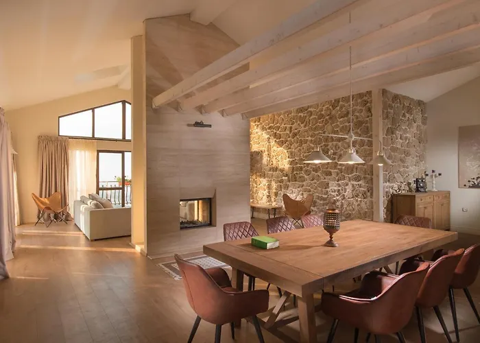 Zaara Estate Winery & 3* Glavan