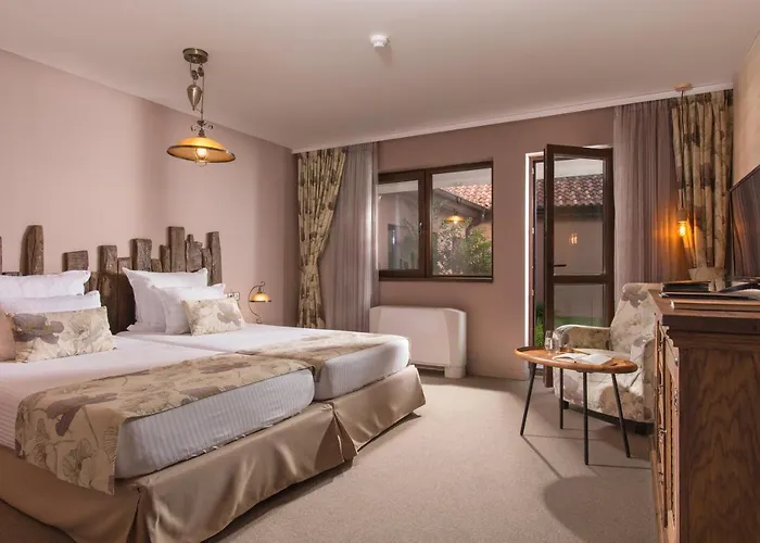 فندق Zaara Estate Winery &