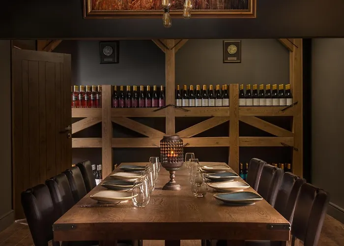 Zaara Estate Winery & 3* Glavan