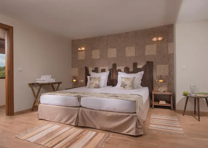 Zaara Estate Winery &